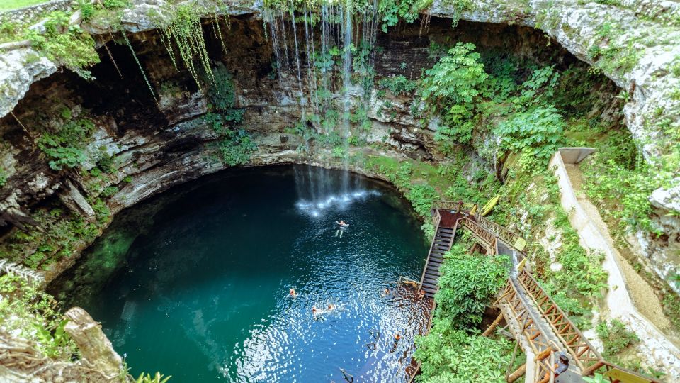 Cancún/Riviera Maya: Chichén Itzá, Valladolid & Cenote Tour