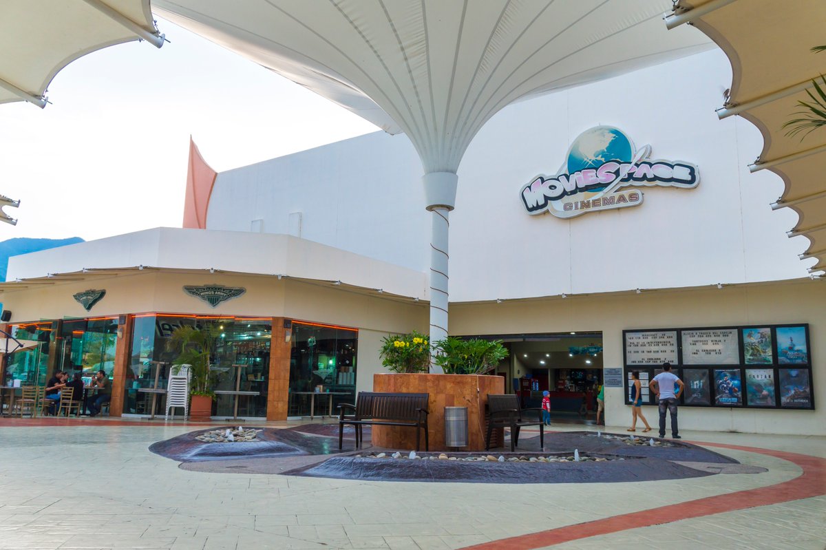 Centro Laguna Mall